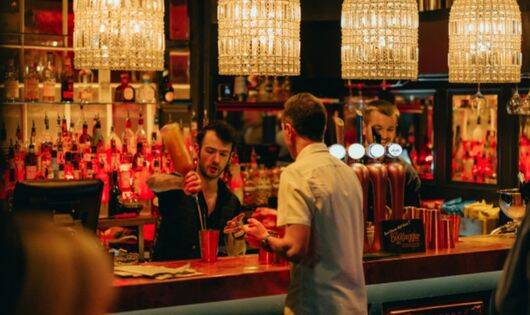 https://d337pdvlg6sju5.cloudfront.net/media/images/bootleggers_bar_covent_garden_teaser_small.jpg