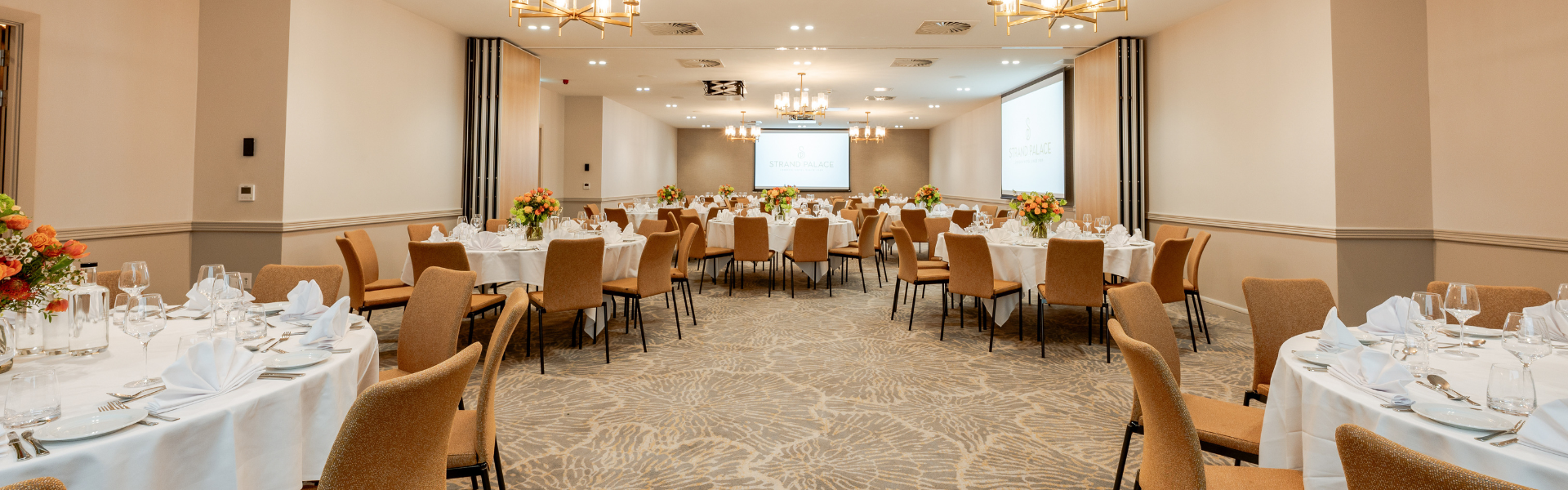 //d337pdvlg6sju5.cloudfront.net/media/meetings-events/strand_palace_meetings_events_covent_garden_suite_page_banner.png